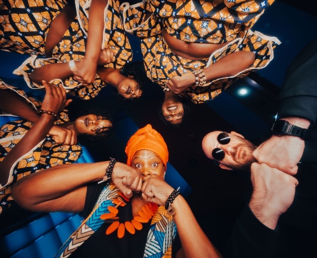 Les Mamans du Congo & Rrobin