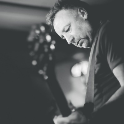 Peter Hook & The Light